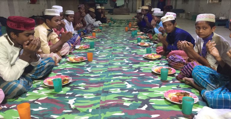 rupsa-orphans-fasting